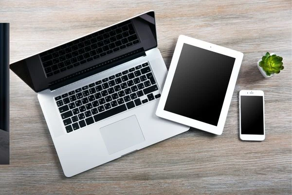 Tablet vs Laptop: 7 Must-Know Facts Before Buying